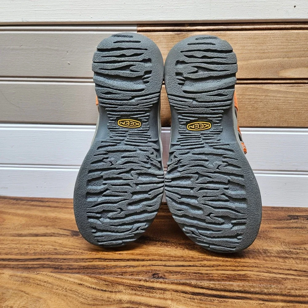 Keen Whisper Orange Grey Waterproof Sport Sandals Womens 6 1008457